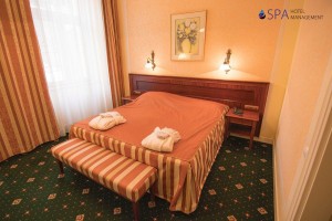 Kuren Tschechien: Zimmerbeispiel Doppelzimmer Komfort im © Humboldt Park Hotel & Spa Karlsbad Karlovy Vary Tschechien