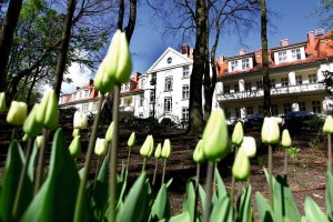 Kuren in Polen: Außenansicht des Hotel Kaisers Garten in Swinemünde